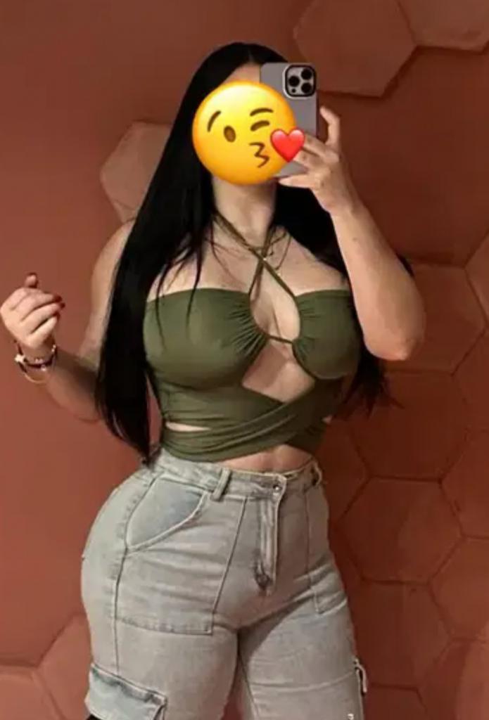 Chica busca chico en Cádiz: 
