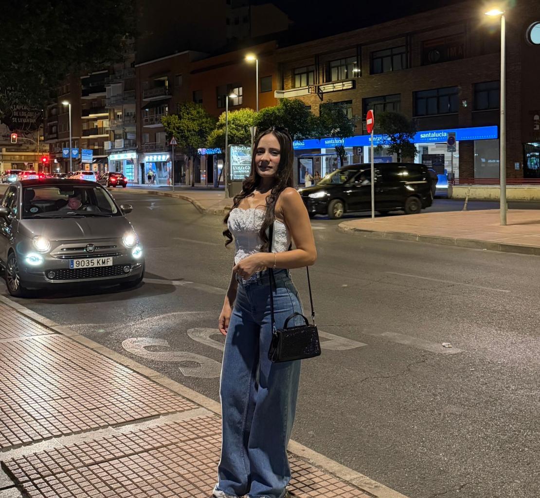 Chica busca chico en Mallorca: 