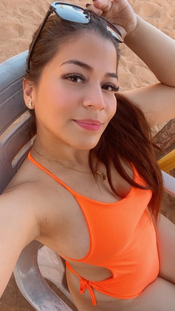 Chica busca chico en Tenerife: 