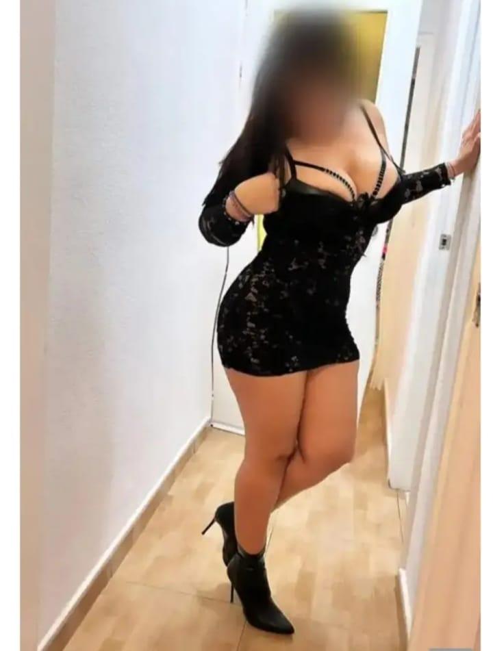 Chica busca chico en Granada: 