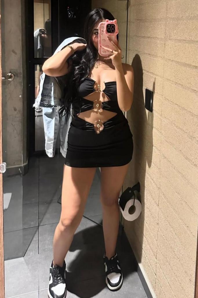 Chica busca chico en Granada: 