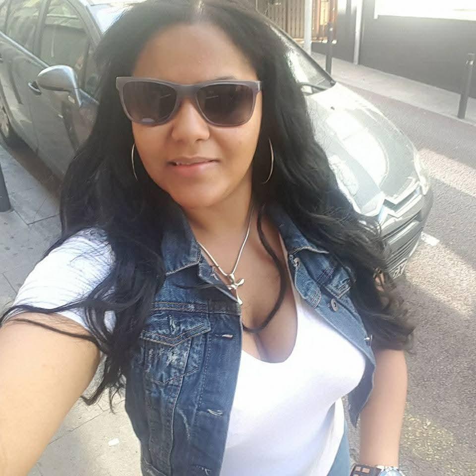 Chica busca chico en Barcelona: 