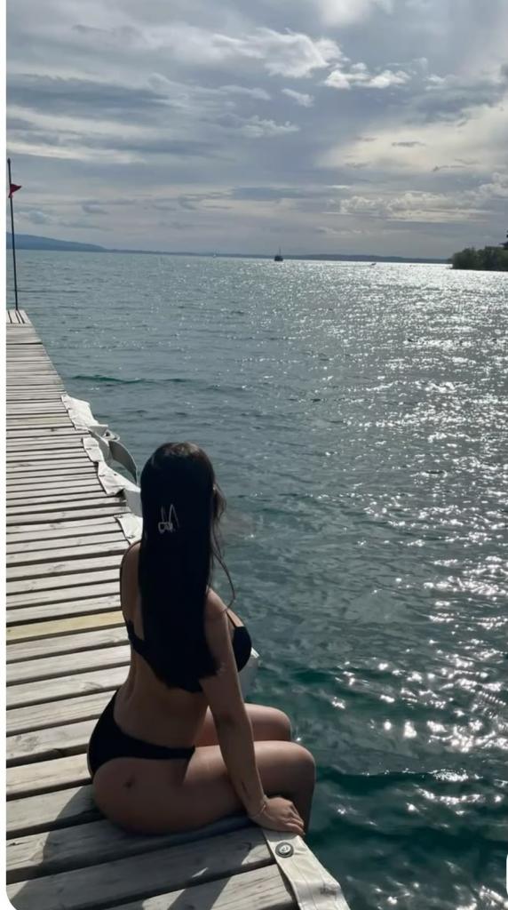 644827330: Chica busca chico en Madrid