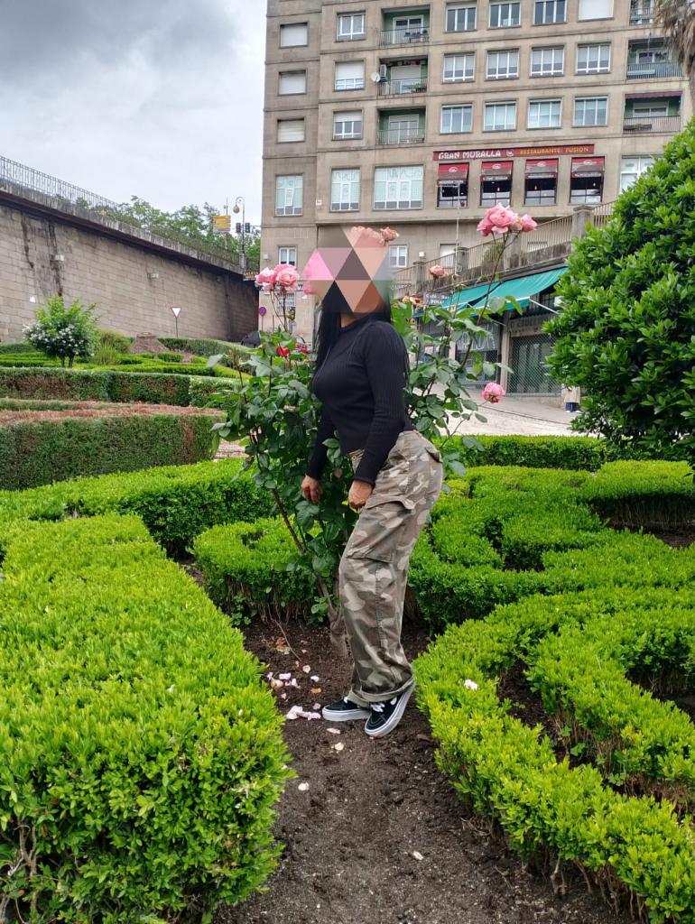 607075472: Chica busca chico en La Coruña