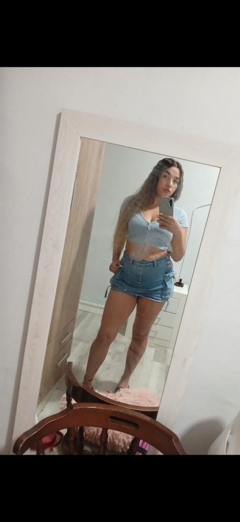 742052215: Chica busca chico en Córdoba