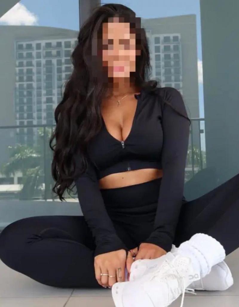 613880599: Chica busca chico en Badajoz