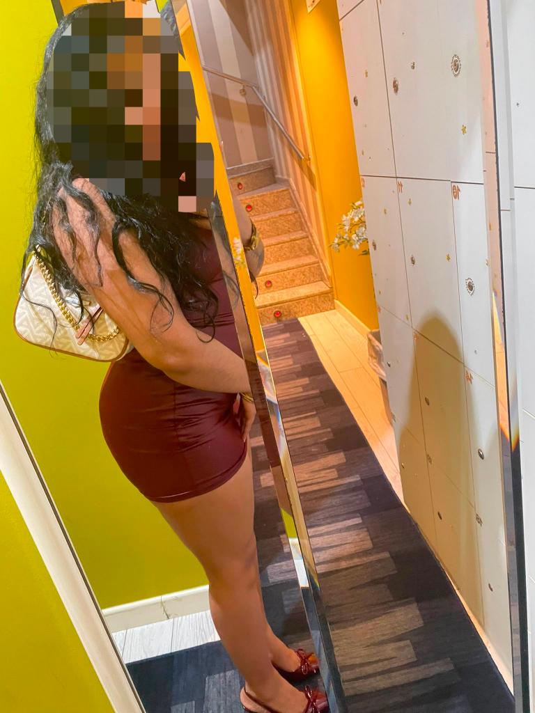 Chica busca chico en Madrid: 