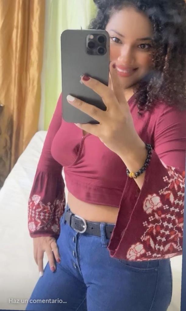 624265458: Chica busca chico en Almería