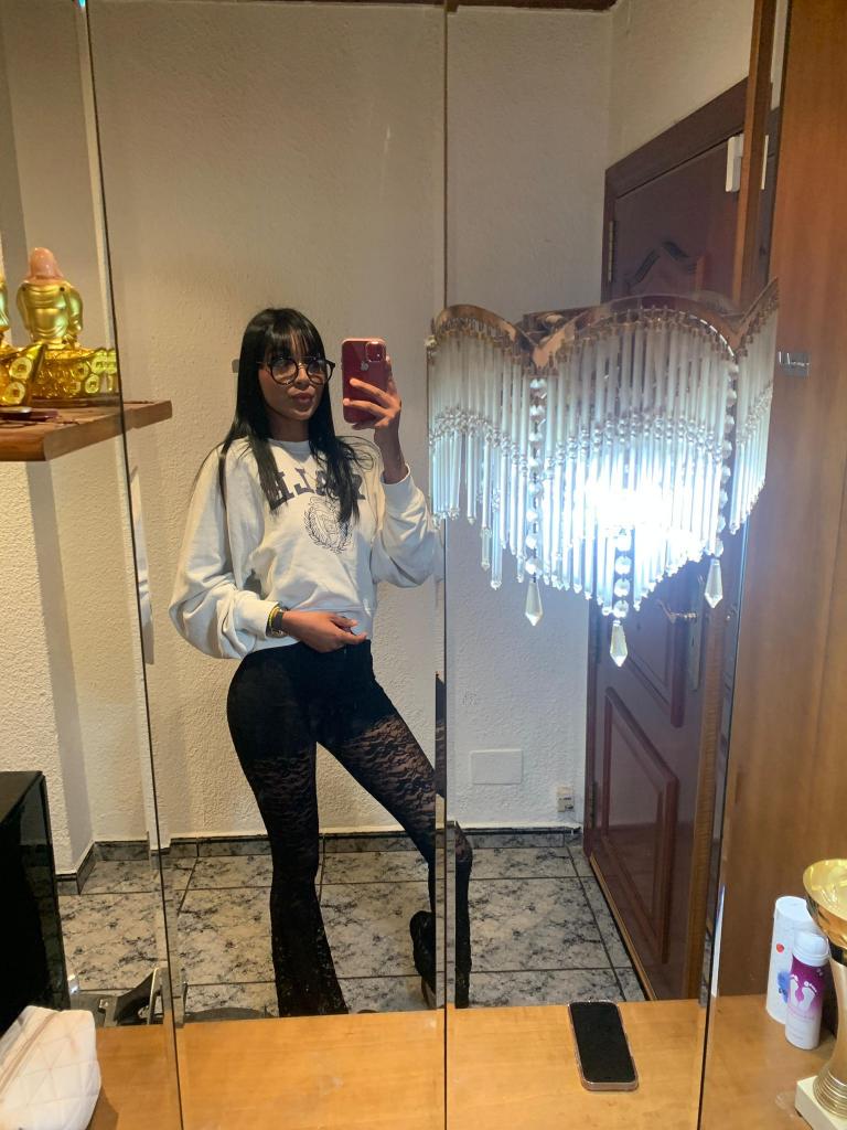 Chica busca chico en Barcelona: 