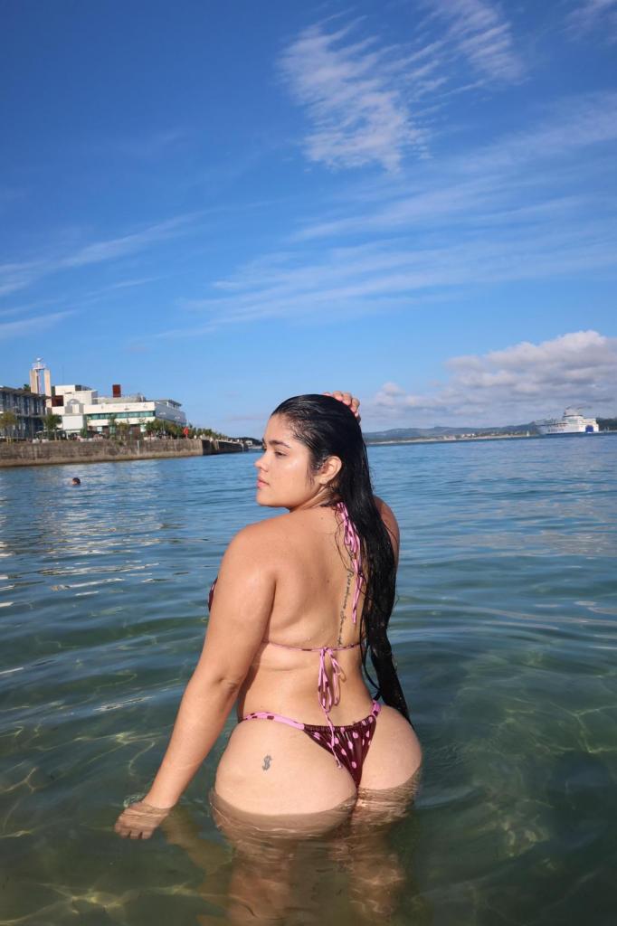 624536300: Chica busca chico en La Coruña