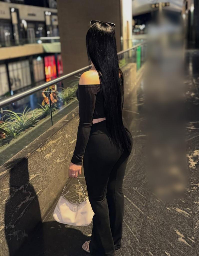 643014394: Chica busca chico en Tarragona
