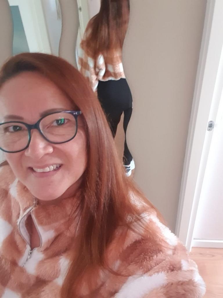 642075179: Chica busca chico en Huelva