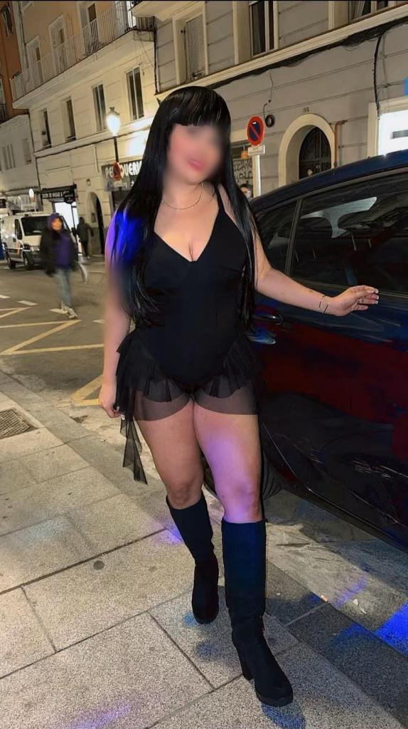 Chica busca chico en Cádiz: 