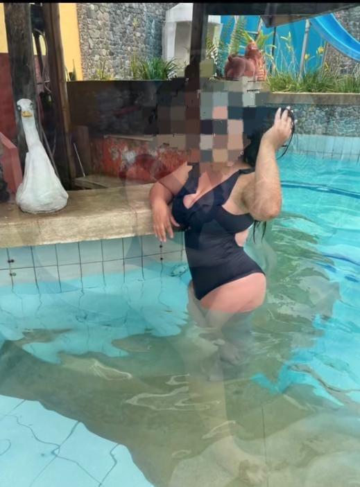 Chica busca chico en Cádiz: 