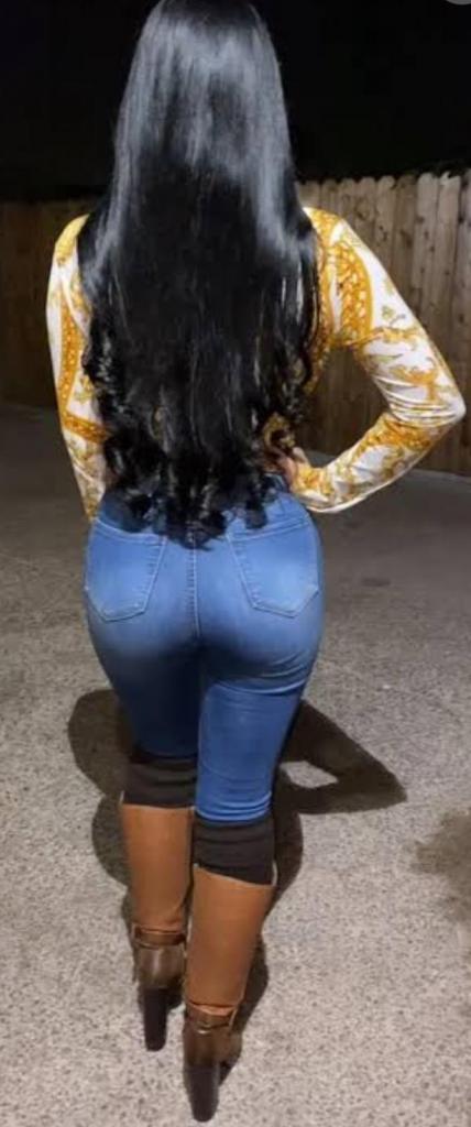 Chica busca chico en Almería: 