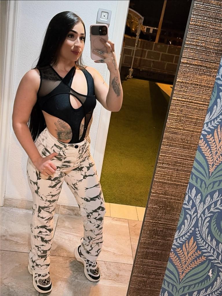 Chica busca chico en Tenerife: 