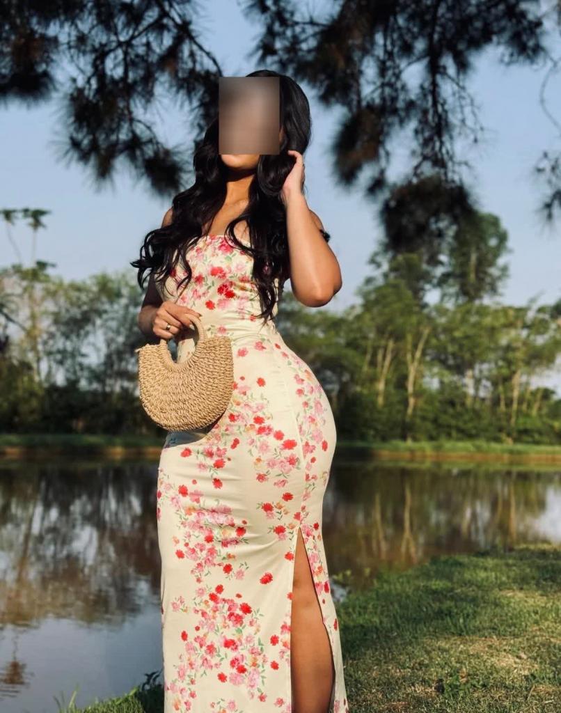 Chica busca chico en Huelva: 