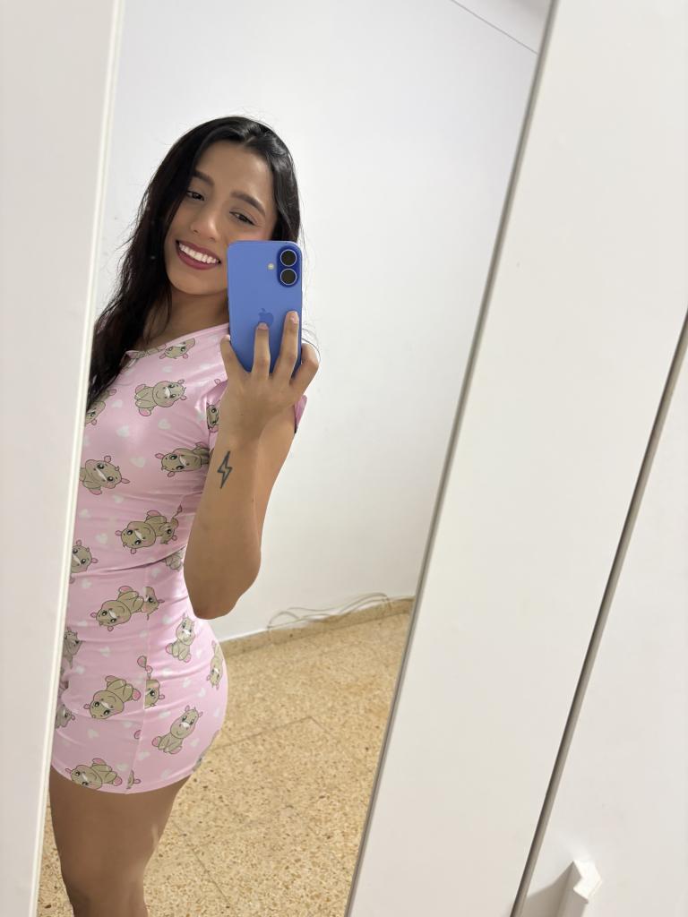 Chica busca chico en Ibiza: 