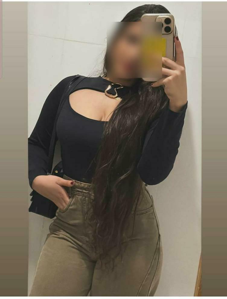 612211568: Chica busca chico en Cantabria