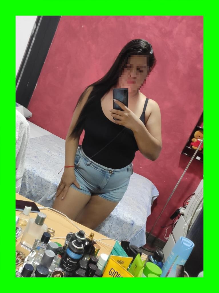 661147808: Chica busca chico en Madrid