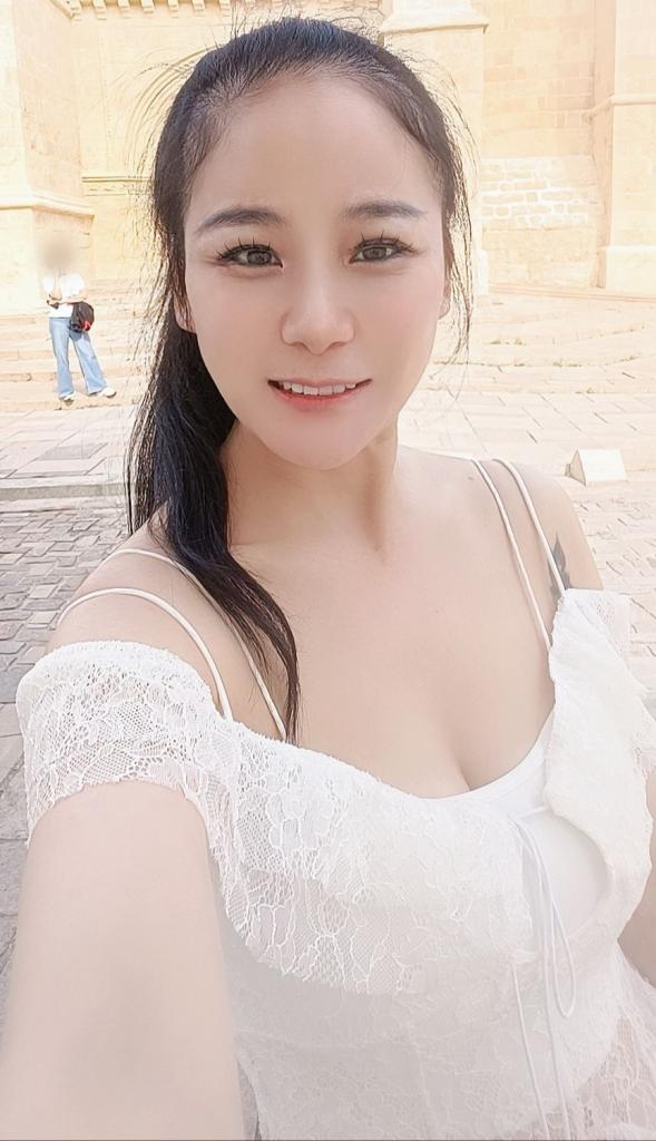 Chica busca chico en Castellón: 
