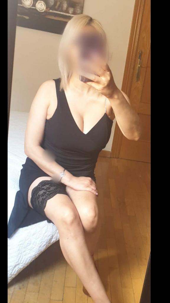 Chica busca chico en Granada: 