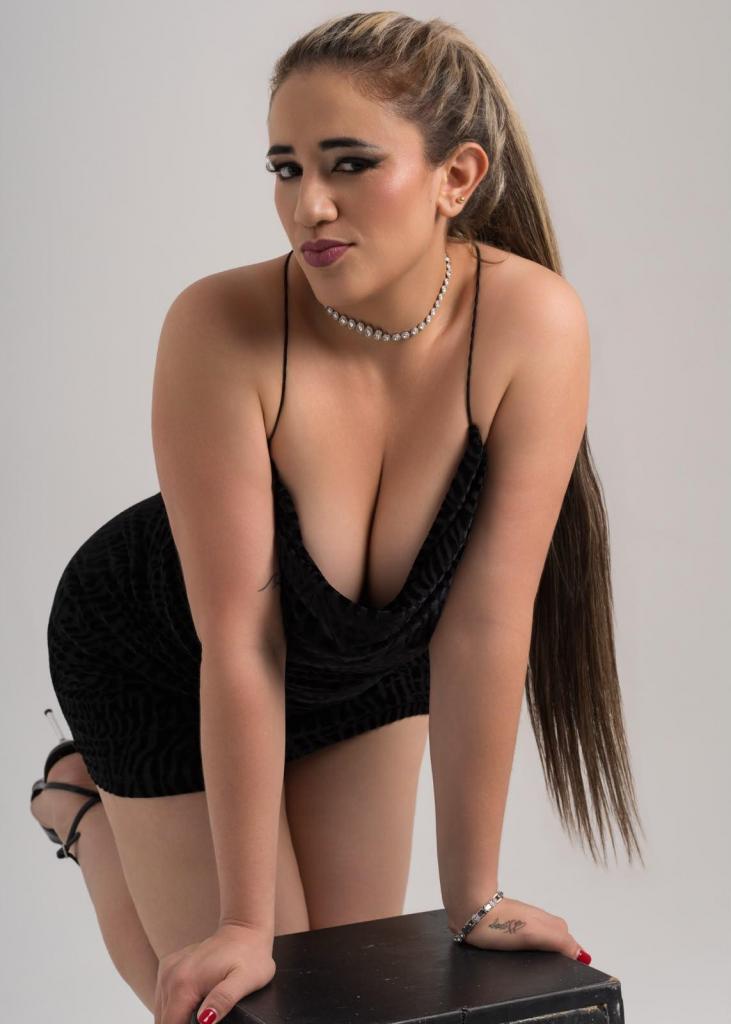 Chica busca chico en Almería: 
