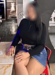 743005403: Chica busca chico en Asturias