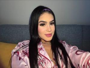 670617246: Chica busca chico en Mallorca