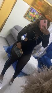 672273367: Chica busca chico en Sevilla