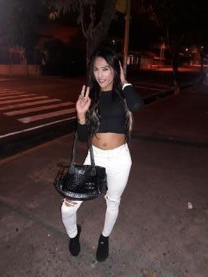 643861979: Travesti en León