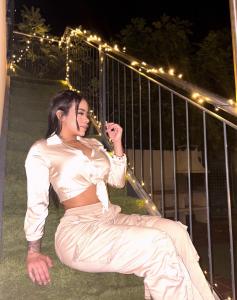 661467254: Chica busca chico en Málaga