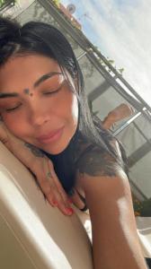 610889531: Chica busca chico en Pontevedra
