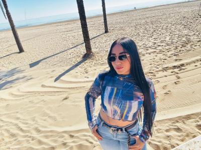 633191868: Chica busca chico en Ibiza