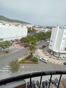 642828568: Chica busca chico en Ibiza