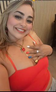 647275214: Chica busca chico en Málaga