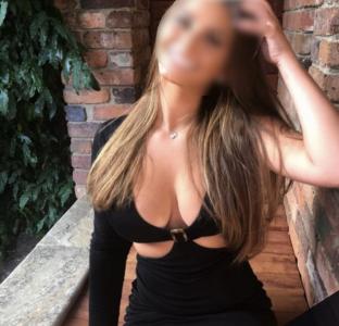 678101371: Chica busca chico en Guipúzcoa