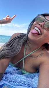 614704712: Chica busca chico en Barcelona