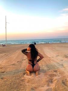 631590362: Chica busca chico en Tarragona