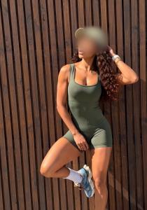 685203072: Chica busca chico en Madrid
