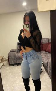 678953858: Chica busca chico en Granada