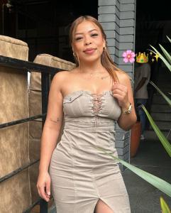 604199246: Chica busca chico en Valencia