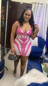 672273367: Chica busca chico en Sevilla