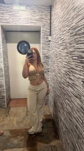 617257059: Chica busca chico en Valencia