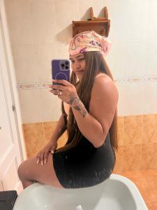 631654766: Chica busca chico en Las Palmas
