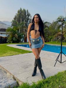 663716026: Chica busca chico en Madrid