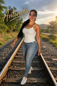 613925331: Chica busca chico en Cádiz