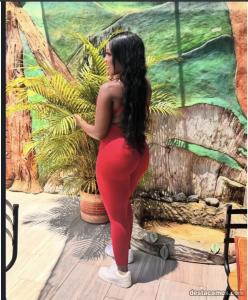 742049441: Chica busca chico en La Coruña