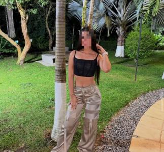 623406589: Chica busca chico en Cádiz