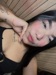 611224396: Chica busca chico en Madrid
